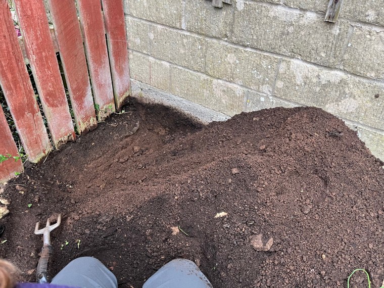 Depth of the hole dug in the garden